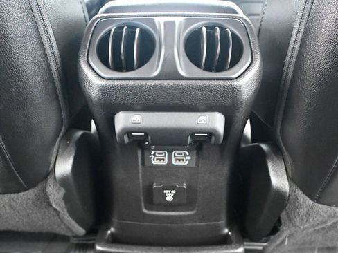 Used 2018 Jeep Wrangler Unlimited Sahara w/ Dual Top Group AWD/4WD image 39