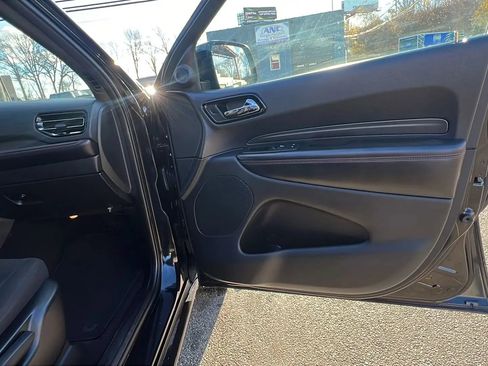 Used 2023 Dodge Durango GT image 31