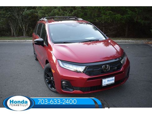 New 2026 Honda Odyssey Sport-L image 2