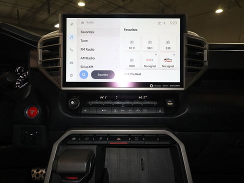 Used 2022 Toyota Tundra SR5 image 16