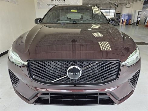 Certified 2026 Volvo XC60 B5 Core image 5