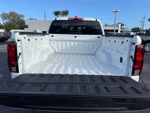 New 2026 Chevrolet Colorado Trail Boss AWD/4WD image 12