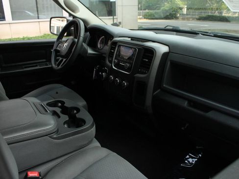 Used 2020 RAM 1500 Tradesman w/ Chrome Plus Package RWD image 22