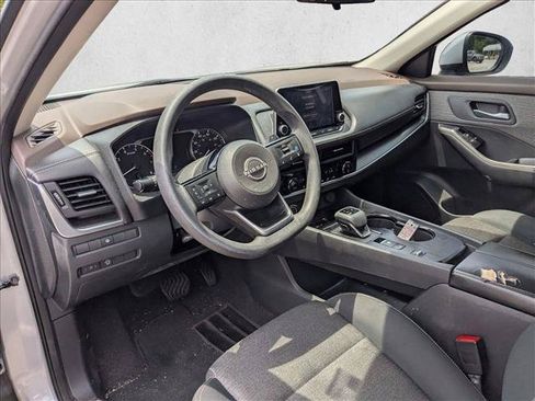 Used 2023 Nissan Rogue SV FWD image 7