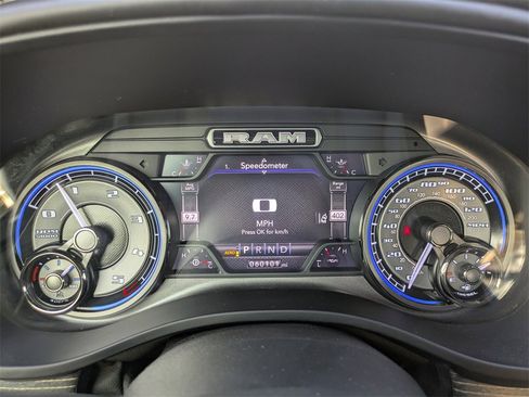 Used 2020 RAM 1500 Limited image 3