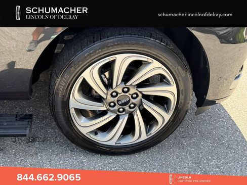 Certified 2022 Lincoln Navigator Reserve RWD image 21