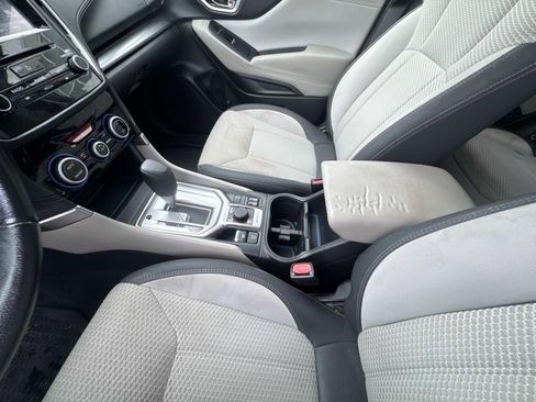 Used 2019 Subaru Forester Premium AWD/4WD image 24