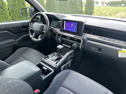 Certified 2025 Toyota Tacoma SR w/ SR Upgrade Package RWD image 34