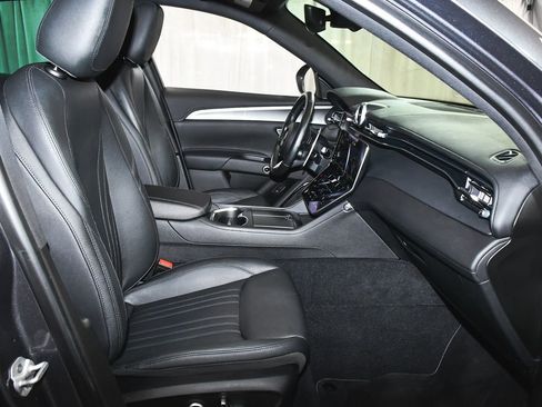 Used 2024 Maserati Grecale GT image 62