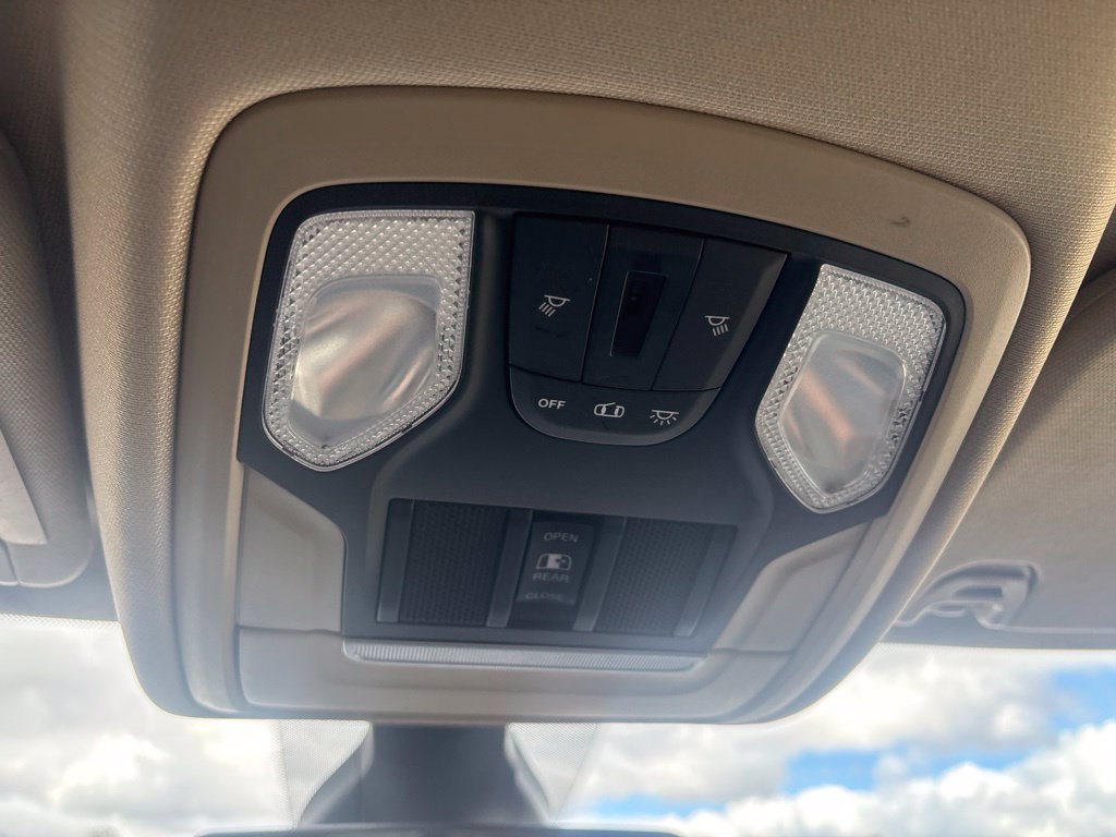 Used 2020 RAM 1500 Big Horn RWD image 30