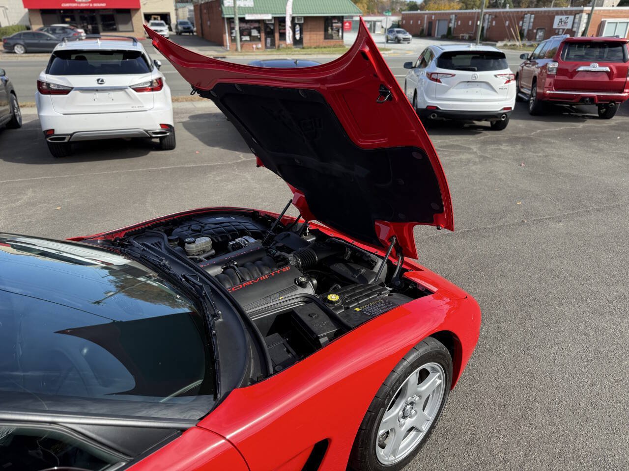 Used 1999 Chevrolet Corvette Coupe RWD image 22