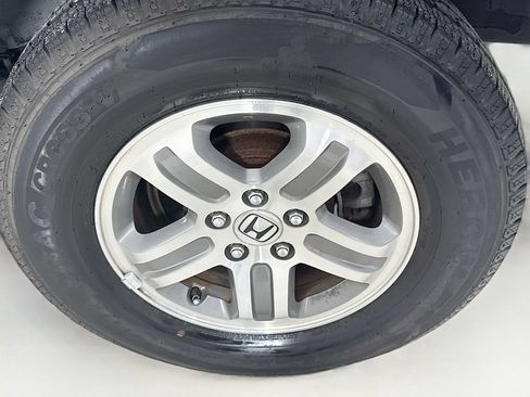 Used 2004 Honda Pilot EX image 37