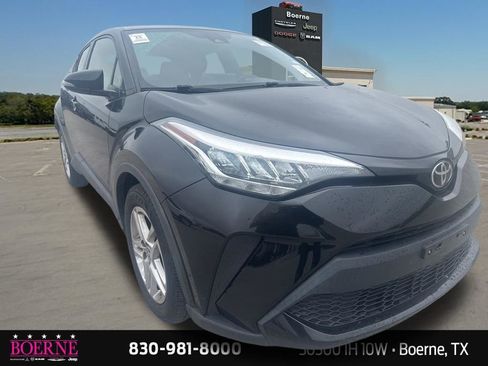Used 2021 Toyota C-HR LE FWD image 7
