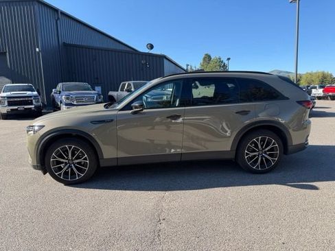 Used 2025 MAZDA CX-70 Plug-In Hybrid w/ Premium Plus AWD/4WD image 16