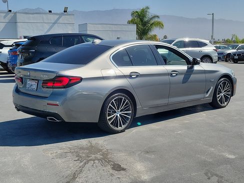 Used 2023 BMW 530e RWD image 3