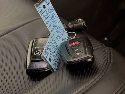 Used 2021 Toyota RAV4 XLE w/ Convenience Package image 36