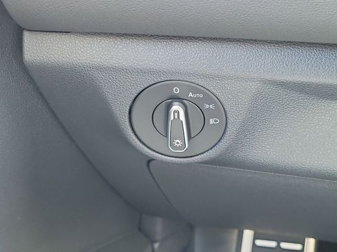 New 2026 Volkswagen Jetta Sport FWD image 17