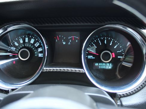 Used 2014 Ford Mustang GT w/ Equipment Group 301A RWD image 10