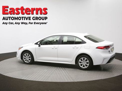 Used 2024 Toyota Corolla LE image 61