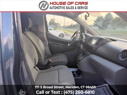 Used 2015 Nissan NV200 SV w/ Technology Package FWD image 12