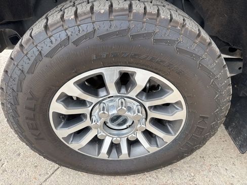 Used 2021 Ford F250 Lariat w/ Lariat Value Package image 8