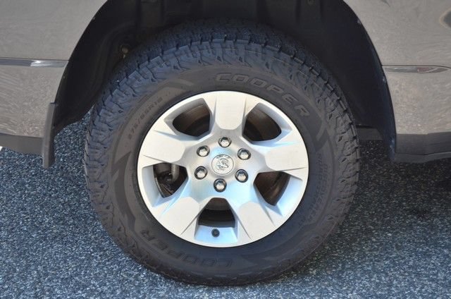 Used 2022 RAM 1500 Big Horn AWD/4WD image 11
