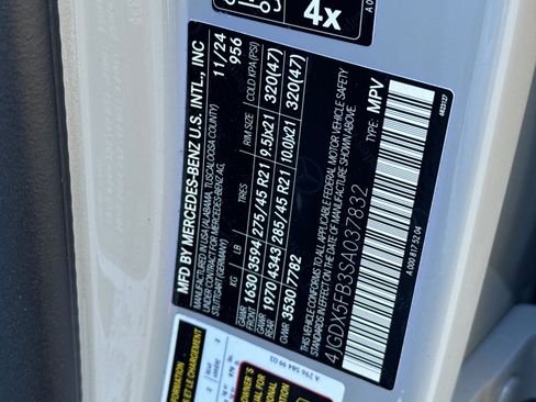 New 2025 Mercedes-Benz Maybach EQS 680 4MATIC image 17