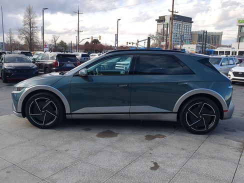 Certified 2025 Hyundai Ioniq 5 Limited image 9