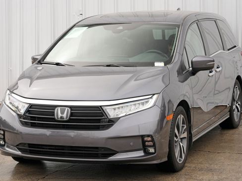 Used 2023 Honda Odyssey Touring image 47