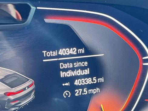 Used 2022 BMW X6 xDrive40i w/ Executive Package image 20