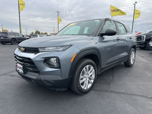 Used 2021 Chevrolet TrailBlazer LS image 15