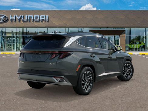 Used 2026 Hyundai Tucson Limited AWD/4WD image 4