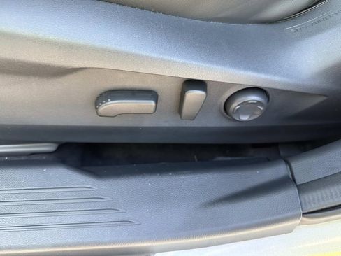 New 2025 Subaru Outback Limited XT image 22