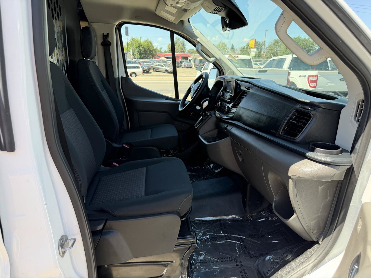 Used 2025 Ford Transit 250 Low Roof w/ Exterior Upgrade Package RWD image 30