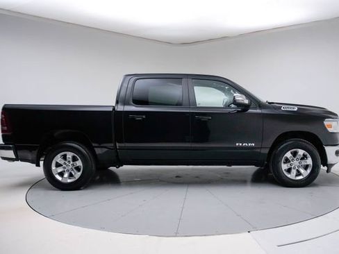 Used 2024 RAM 1500 Laramie AWD/4WD image 8