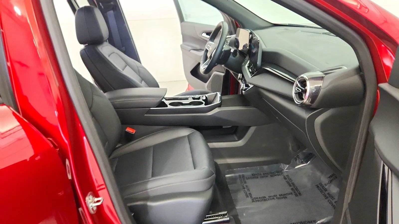 Used 2026 Chevrolet Equinox LT w/ Convenience Package II FWD image 28