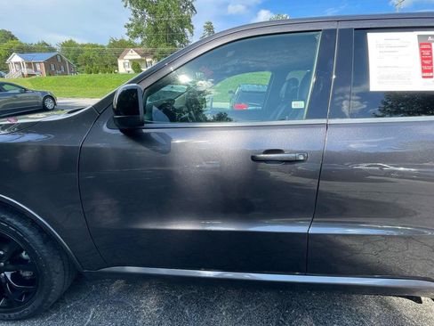 Used 2019 Dodge Durango GT w/ Blacktop Package AWD/4WD image 3
