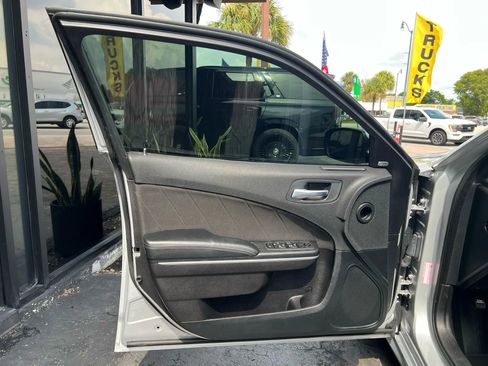 Used 2021 Dodge Charger Scat Pack image 9