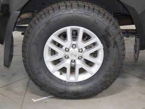 Used 2019 Nissan Frontier SV w/ Value Truck Package image 13