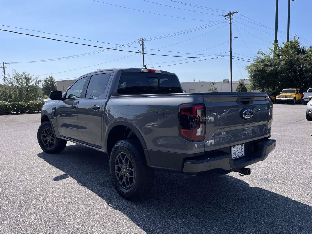 Used 2025 Ford Ranger XLT w/ Equipment Group 301A High AWD/4WD image 4