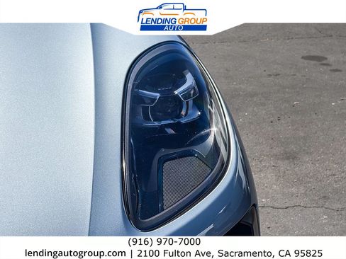 Used 2020 Porsche Macan AWD/4WD image 7