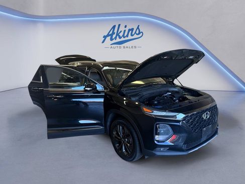 Used 2019 Hyundai Santa Fe AWD image 9