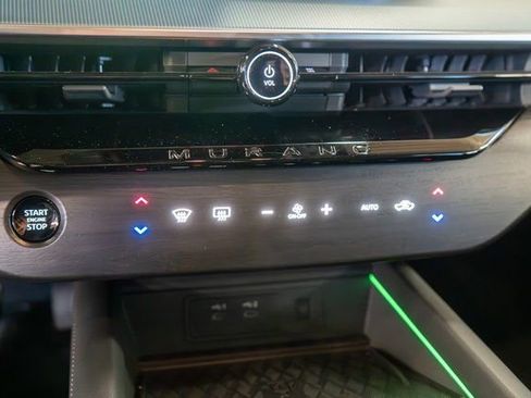Certified 2025 Nissan Murano SL AWD/4WD image 33