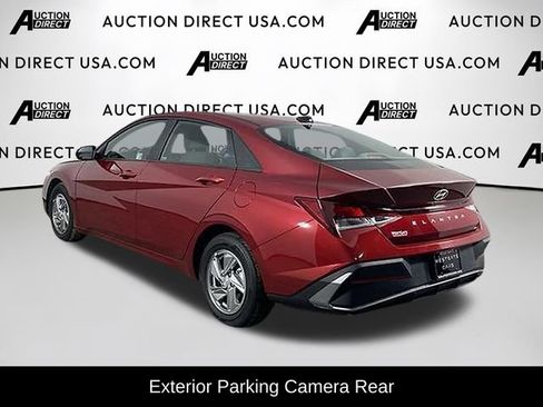 Used 2025 Hyundai Elantra SE FWD image 8