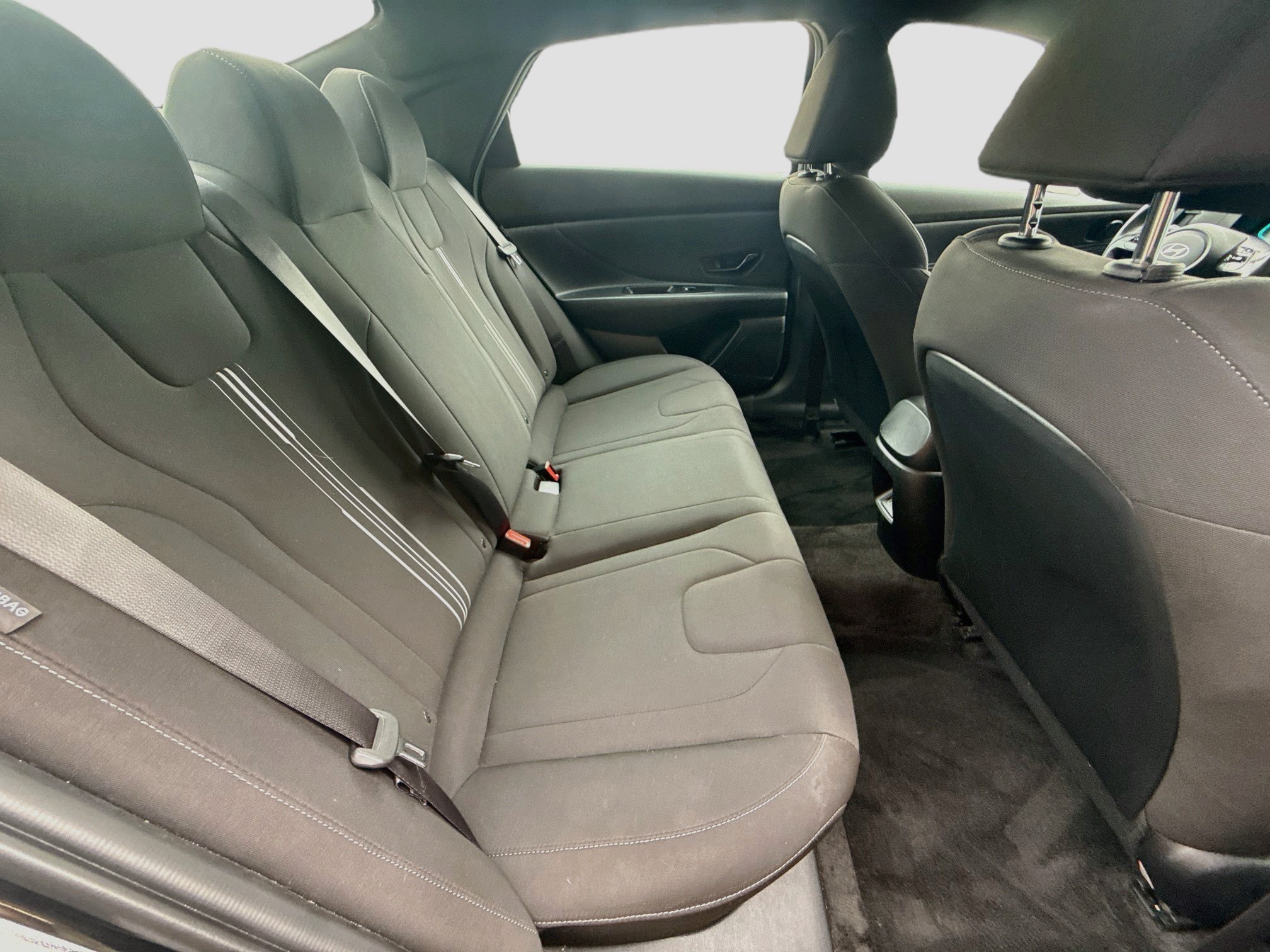 Used 2025 Hyundai Elantra Sport FWD image 25