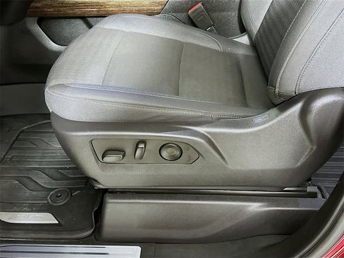 Used 2024 GMC Sierra 1500 Elevation image 9