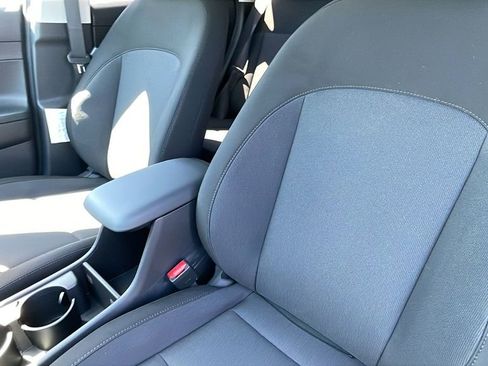 New 2025 Hyundai Kona SEL image 15