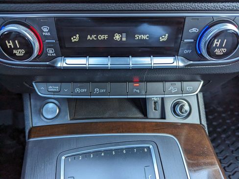 Used 2018 Audi Q5 2.0T Premium Plus w/ Premium Plus Package image 24