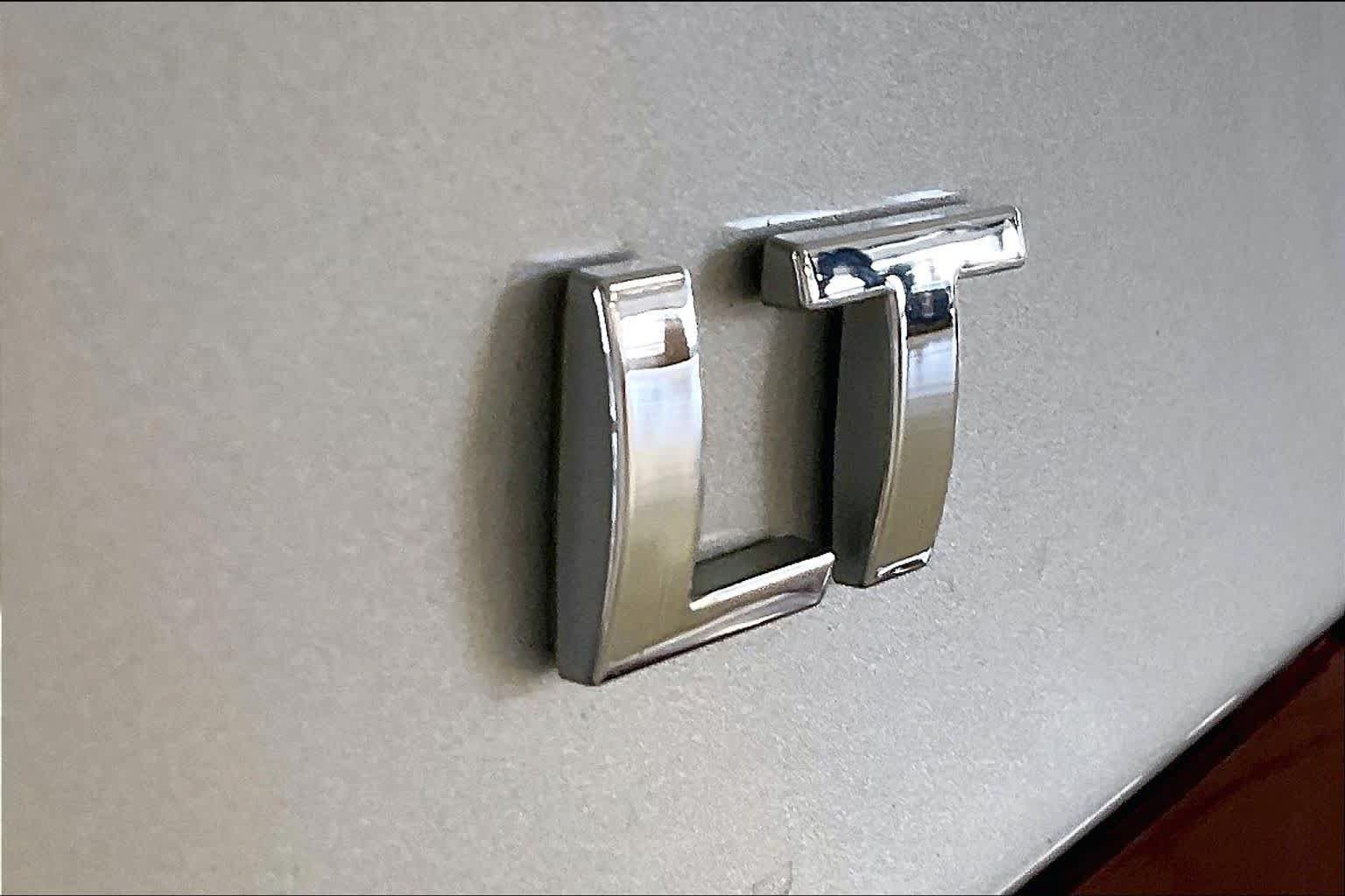 Used 2022 Chevrolet Malibu LT FWD image 9