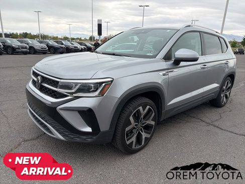 Used 2023 Volkswagen Taos SEL AWD/4WD image 17